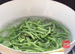 苋菜梗拌鸡丝的做法图解8