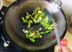 青椒炒鸭血的做法图解4