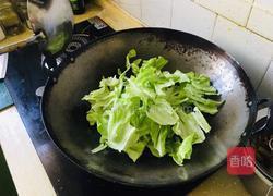 清炒绿甘蓝的做法图解2