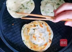 葱油饼(饺子皮版)的做法图解11