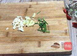 酸汤猪肝片的做法图解5