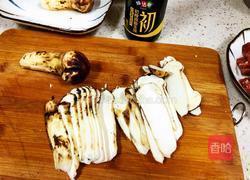 小炒松茸牛肉的做法图解3