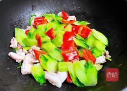 黄瓜炒鱿鱼的做法图解11