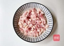 五花肉焖饭的做法图解2