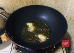 辣爆小公鸡的做法图解2