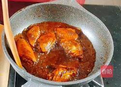 可乐鸡翅拌面的做法图解8