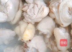 竹笋椰子鸡汤的做法图解4