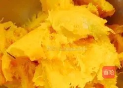 Mushroom Pumpkin Soup Recipe Illustration 6