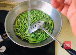 豇豆炒肉丝的做法图解2