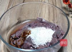 丝瓜猪肝汤的做法图解2