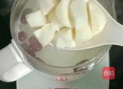 银耳红枣马蹄糖水的做法图解7