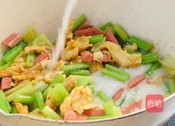 芹菜炒鸡蛋的做法图解12