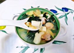 裙带菜蛤蜊豆腐汤