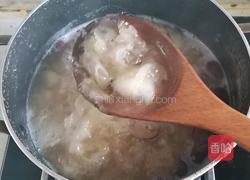 冰糖雪梨银耳羹的做法图解8