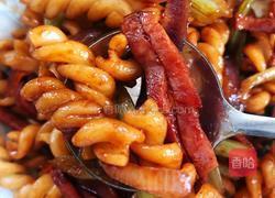 中西合璧低脂低卡|5分钟酸甜咸香炒意粉 深夜食堂风的做法图解12