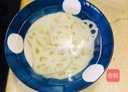 蒜泥藕片的做法图解2