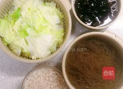 木耳虾皮素馅的做法图解2