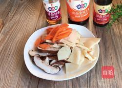 香菇冬笋肉片煲的做法图解4