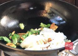 青菜鸡蛋炒河粉的做法图解9