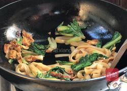 青菜鸡蛋炒河粉的做法图解10