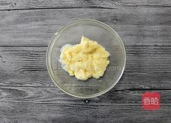 轻盈奶味香浓 卡仕达面包的做法图解2