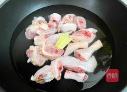 板栗鸡的做法图解2