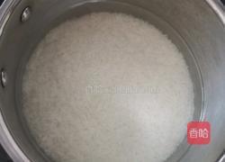 生炒糯米饭的做法图解1