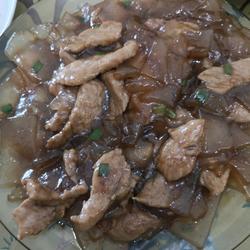 粉皮炒肉片的做法[图]