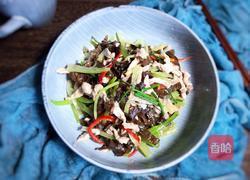 芹菜木耳炒肉丝的做法图解16