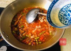 鸡肉香菇土豆丁拌面的做法图解9