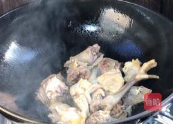 黄瓜炖鸡块的做法图解5