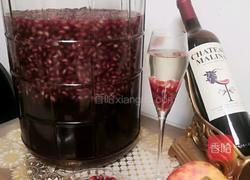 石榴果酒的做法图解1