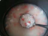咸鸭蛋清火腿肠白米饭粥的做法[图]