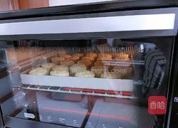 蛋黄豆沙月饼的做法图解17