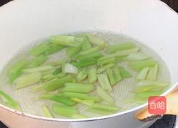 泡椒西芹炒猪肝的做法图解7