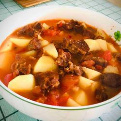 西红柿土豆炖牛肉的做法[图]
