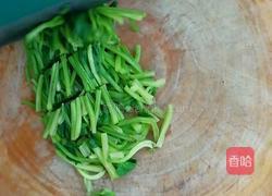 菠菜炒鸡蛋的做法图解2