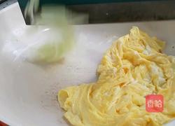 菠菜炒鸡蛋的做法图解4