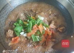 香菇焖鸭块的做法图解13