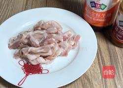 五花肉炒黄瓜的做法图解1