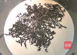 奶茶的做法图解1