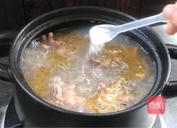 花生土鸡汤的做法图解10