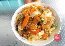 胡萝卜白菜粉条的做法图解10