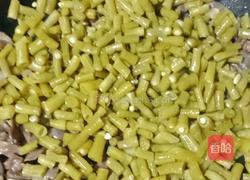 酸豆角炒鸭肾的做法图解12