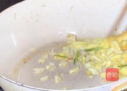 青椒鸡蛋拌海带面的做法图解8