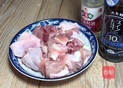 板栗焖鸡肉的做法图解2