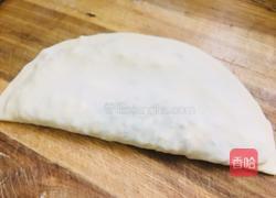 鸡蛋韭菜盒子的做法图解4