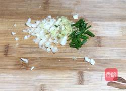 鹌鹑蛋蒸肉丸的做法图解2