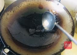 芹菜叶煎蛋的做法图解7