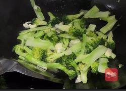 清炒西兰花的做法图解7